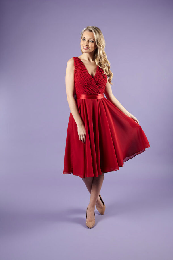 BRIDESMAID-FLEUR-RED-SHORT-FRONT-3