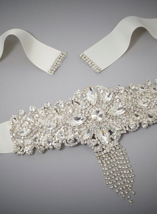 RHINESTONE-DAISY-BELT